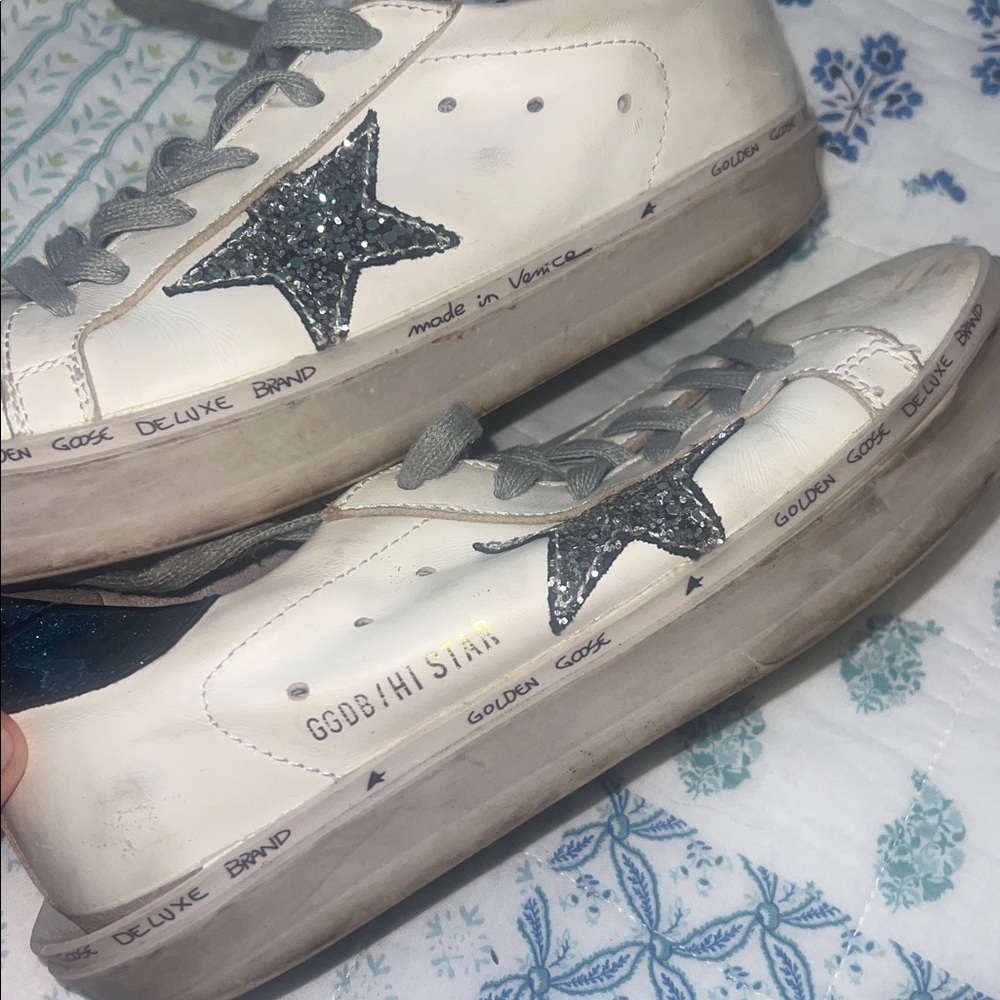 Golden Goose White Leather Sneakers with Silver Star - Picture 7 of 10
